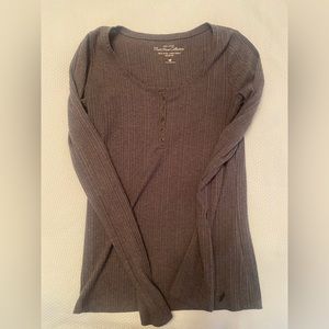 Hollister long sleeve grey top